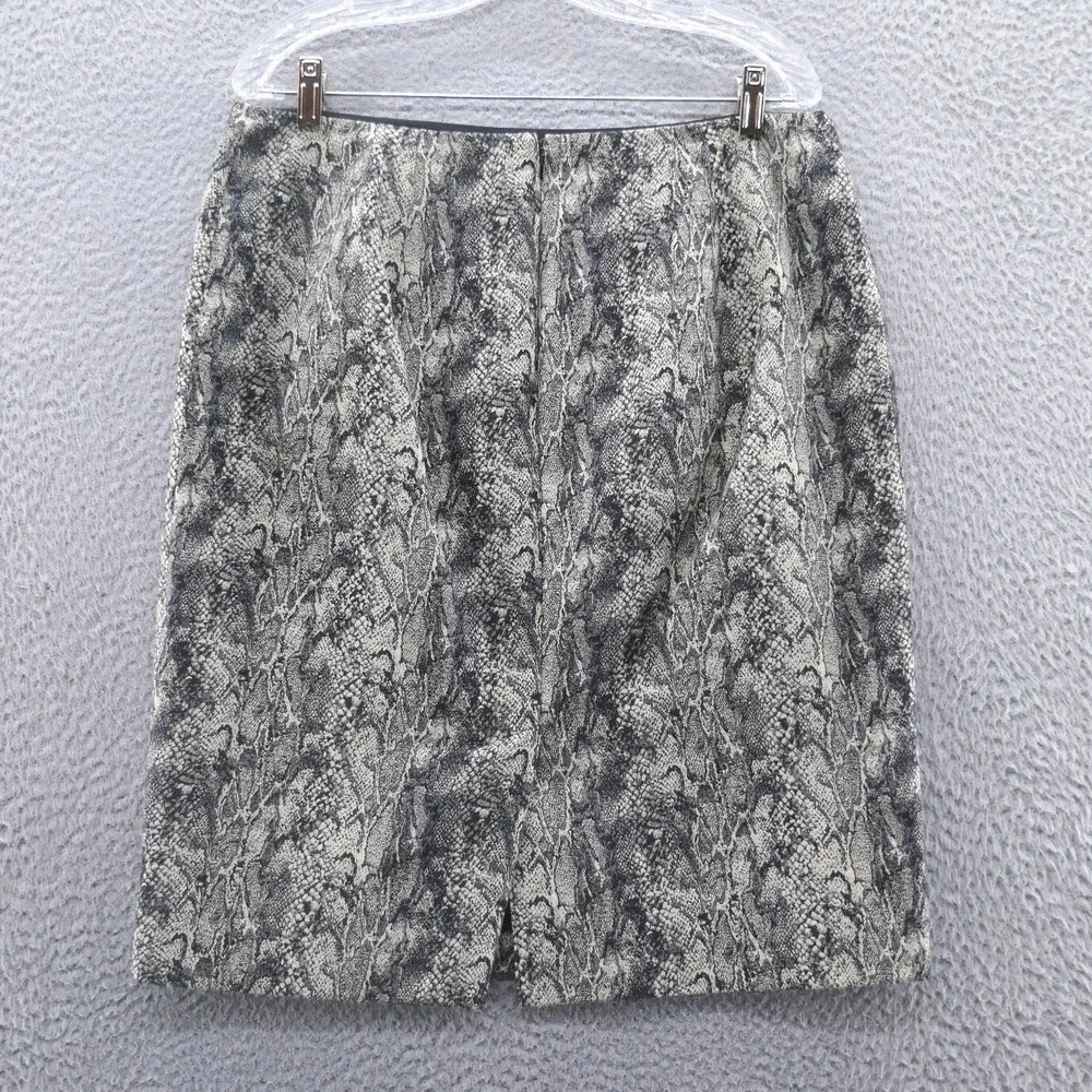 Talbots Womens Grey Snakeskin Print Pencil Skirt Size 12 Lined Back Vent VN4889